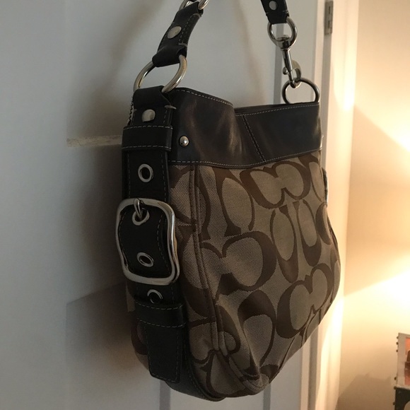 Coach Handbag - Picture 5 of 7